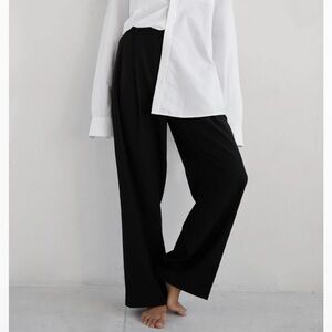 Black Wide-Leg Pants